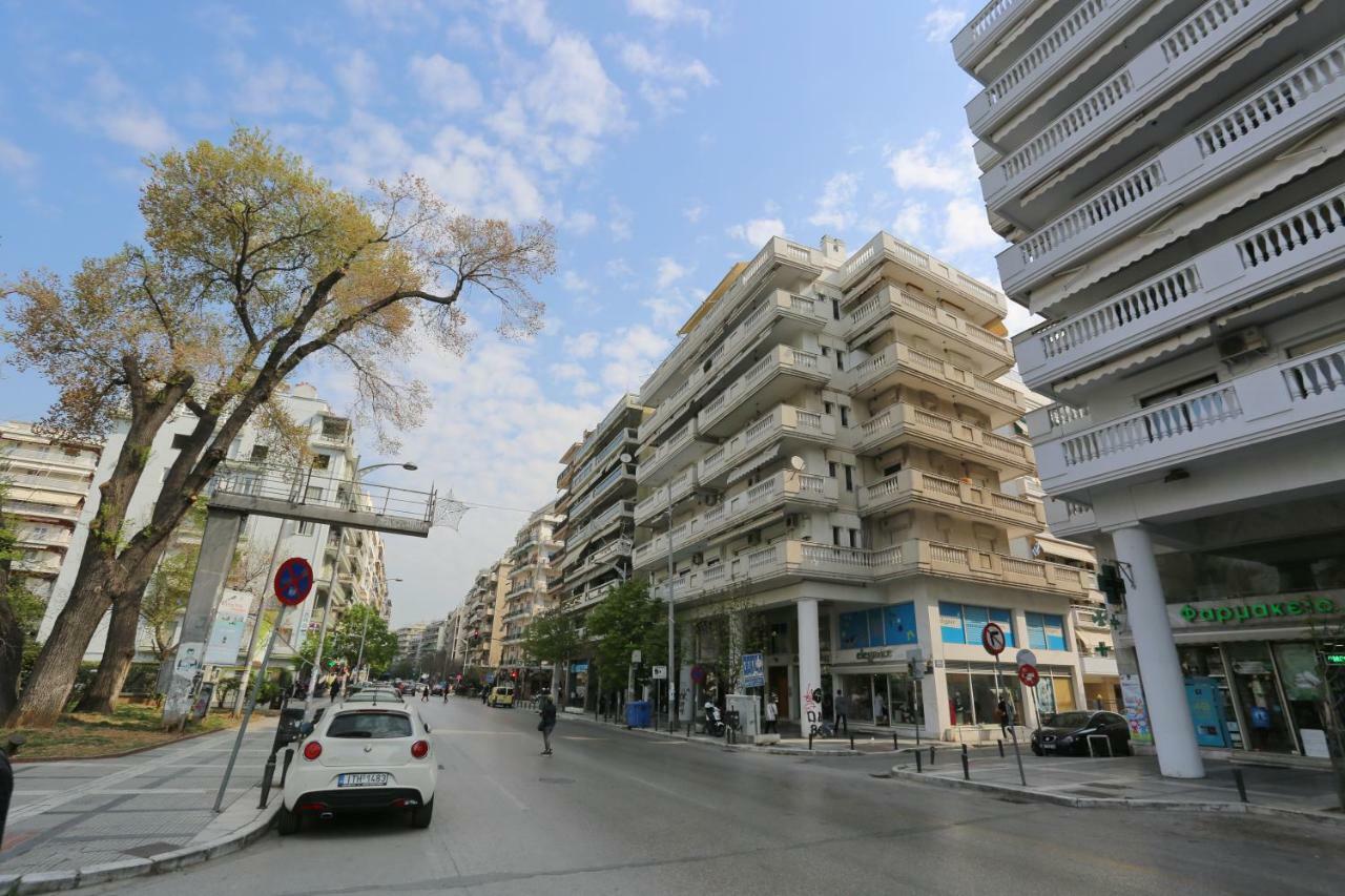 Oli'S Luxury Apartment Thessaloniki Exterior photo